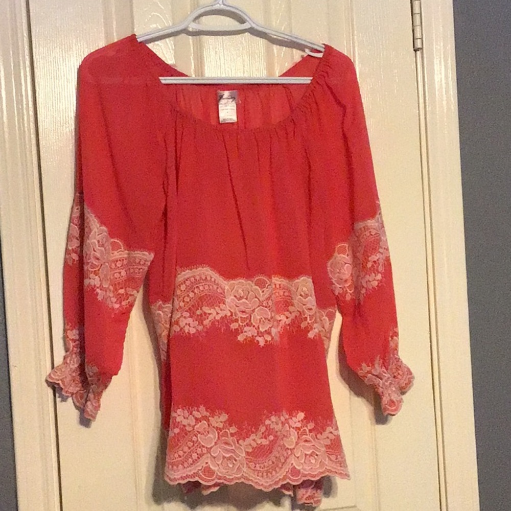 Chiffon and lace blouse